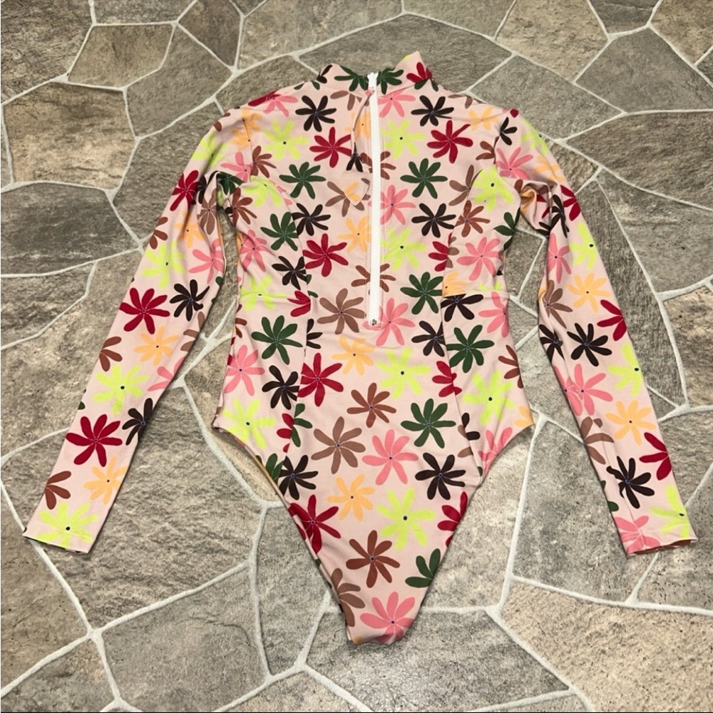 ✨SALE Benoa Floral Nalu One Piece P XS - Picture 3 of 3